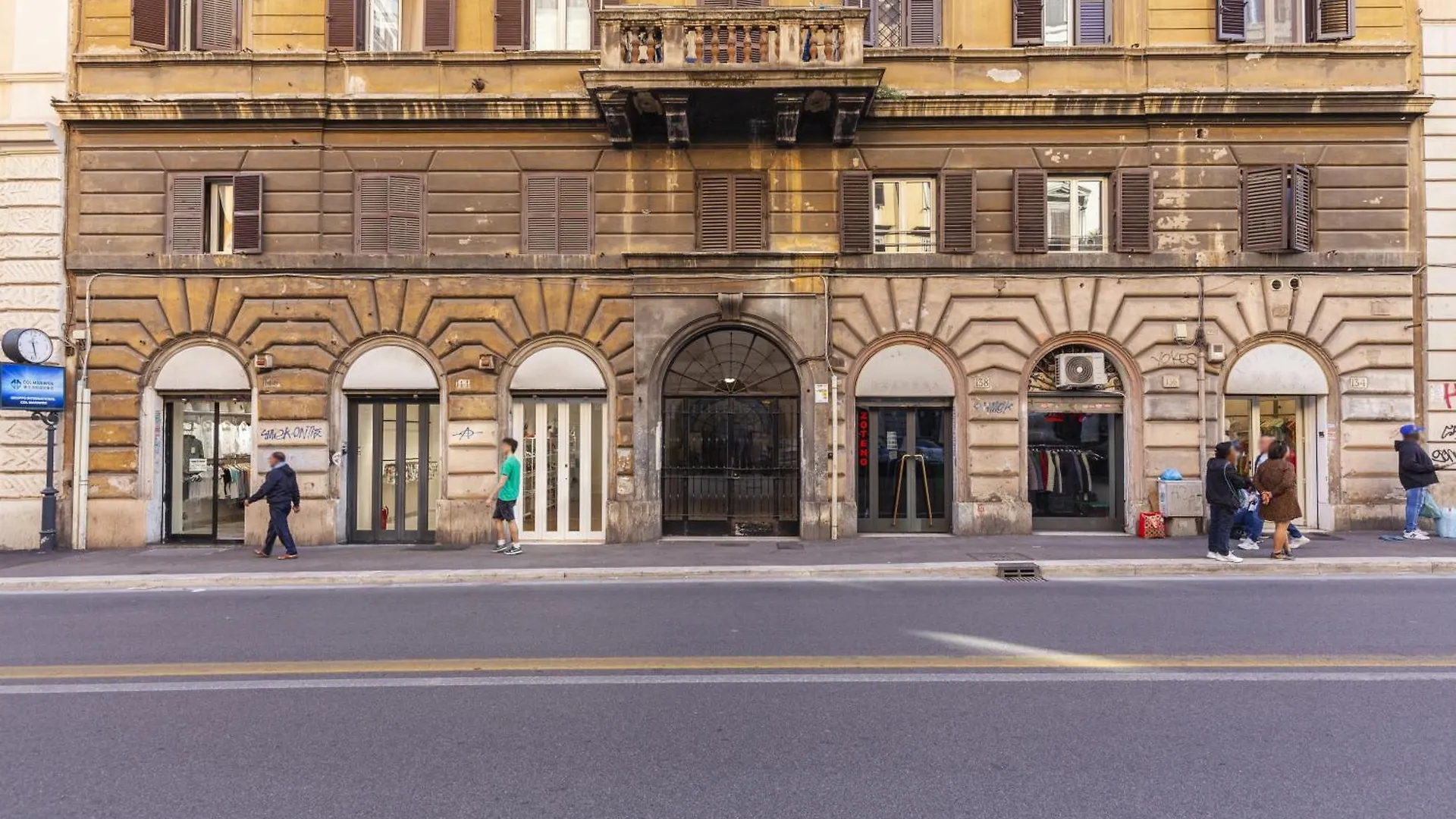 Apartment Hostly-Urban Oasis Turati-Few Steps From Colosseum Italy